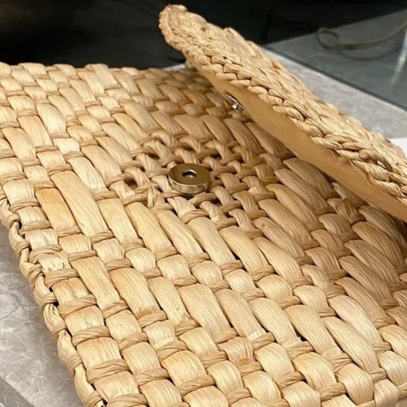 BOHO GYPSY STRAW WOVEN TAN BAG CLUTCH WRISTLET - Picture 4 of 8